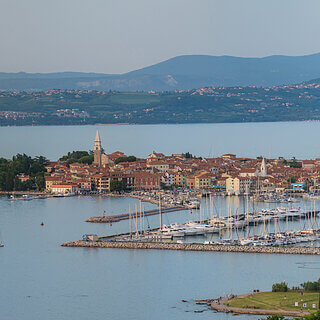 Izola